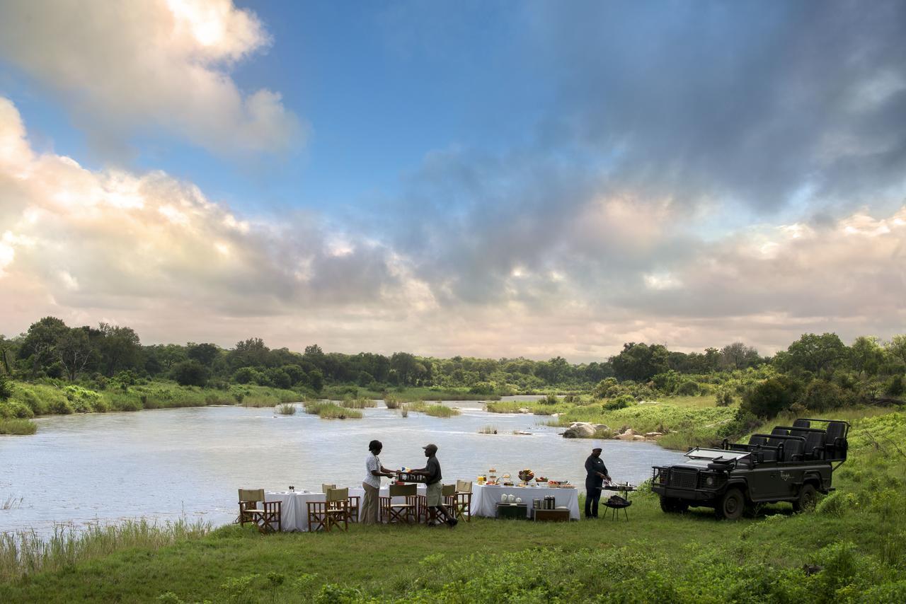 Lion Sands - Tinga Lodge スククザ エクステリア 写真