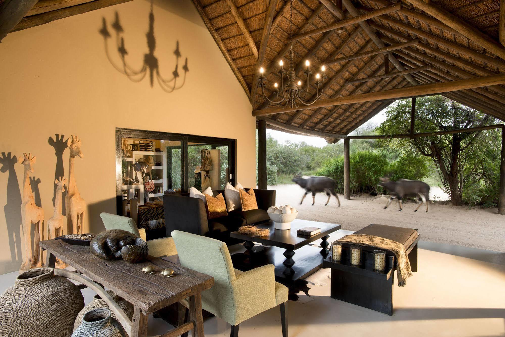 Lion Sands - Tinga Lodge スククザ エクステリア 写真