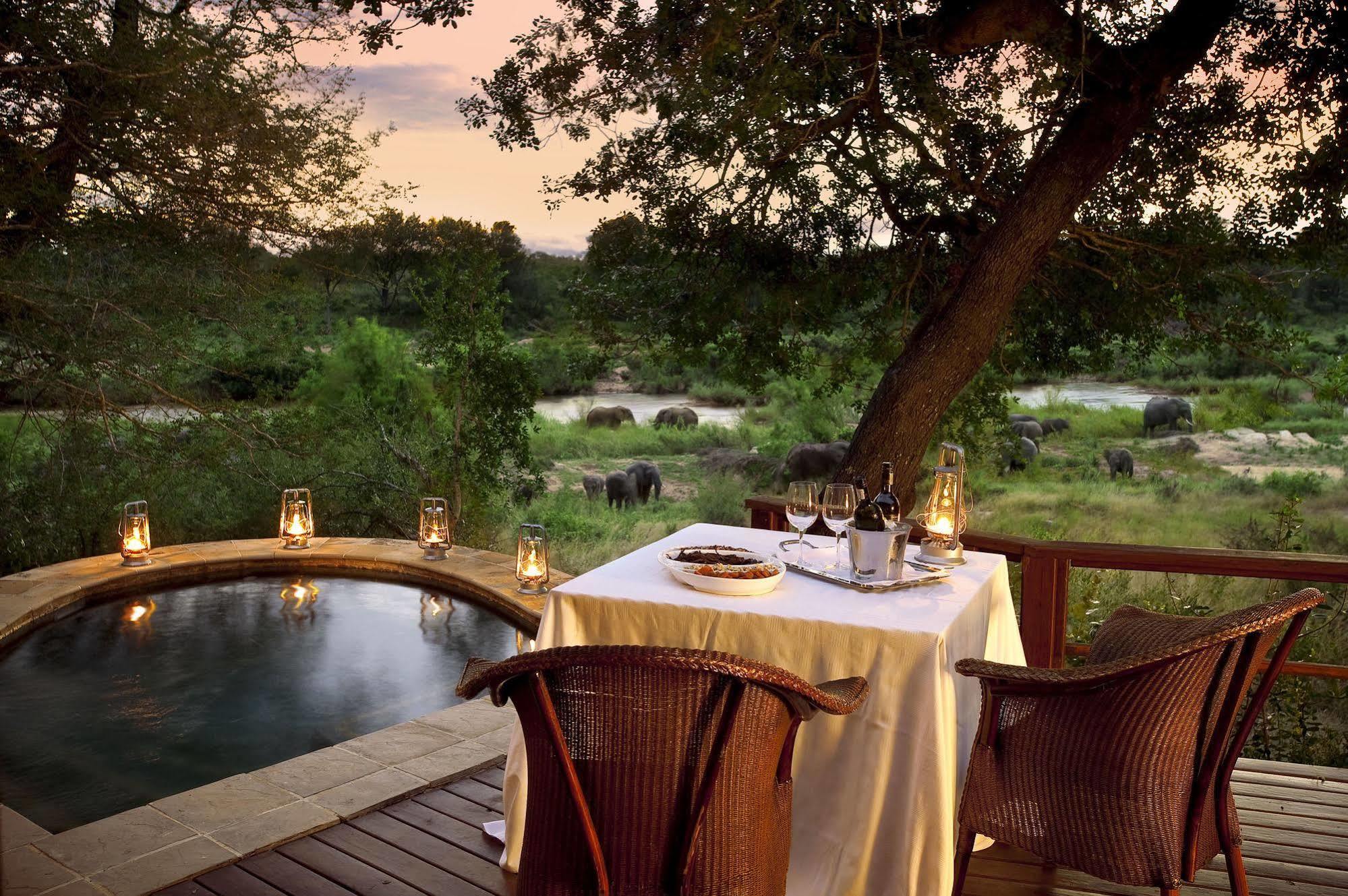 Lion Sands - Tinga Lodge スククザ エクステリア 写真