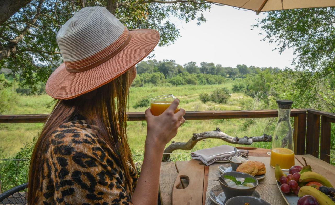 Lion Sands - Tinga Lodge スククザ エクステリア 写真